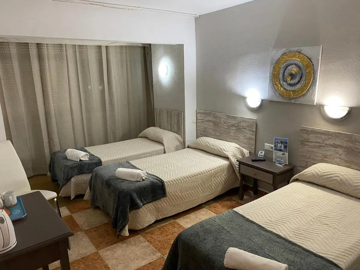 Hotel Virgen Del Rocio II Torremolinos 2*,  Spagna