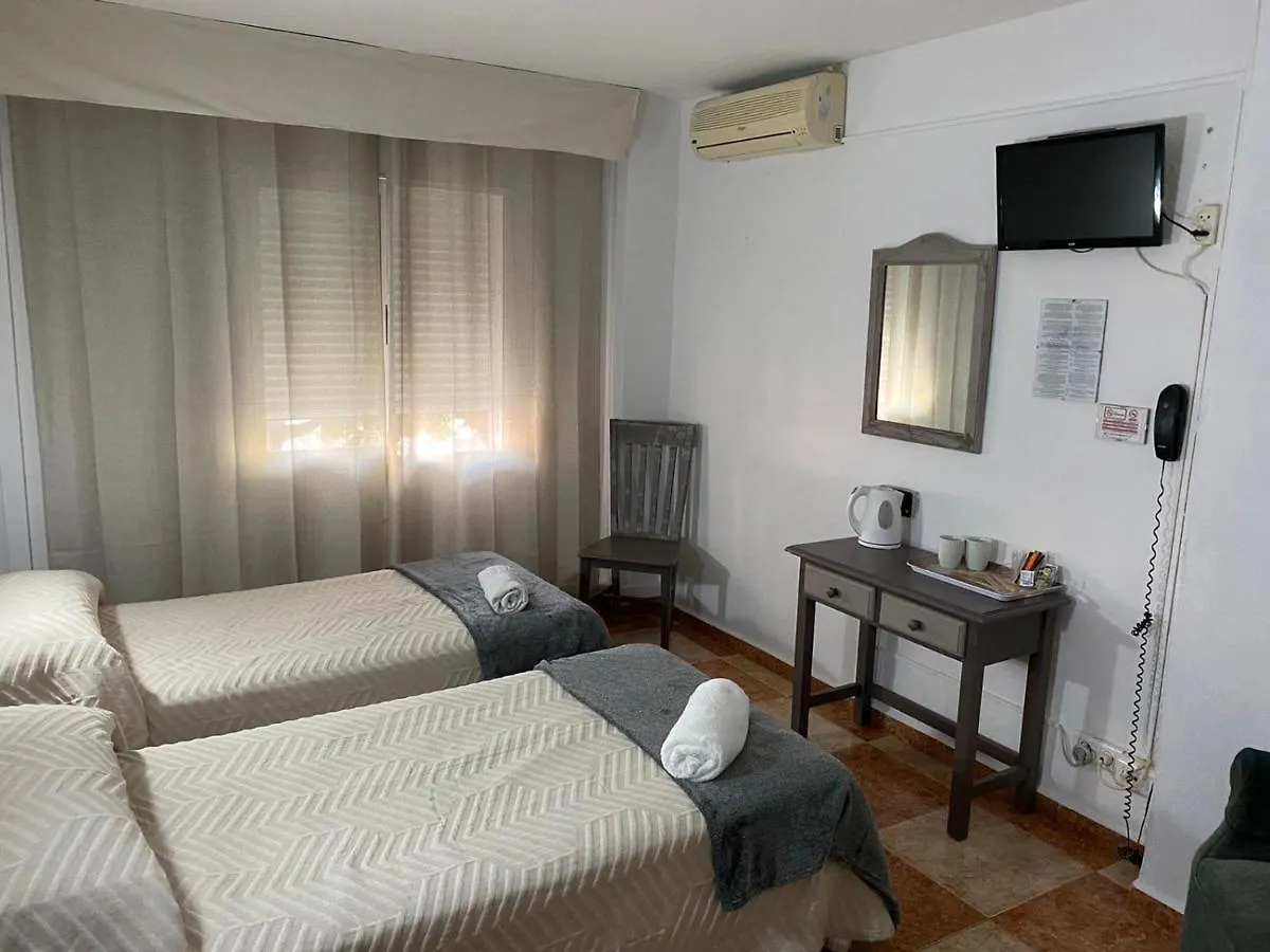 Hotel Virgen Del Rocio II Torremolinos 2*,
