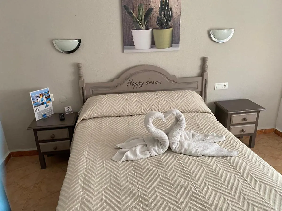 Hotel Virgen Del Rocio II Torremolinos Affittacamere